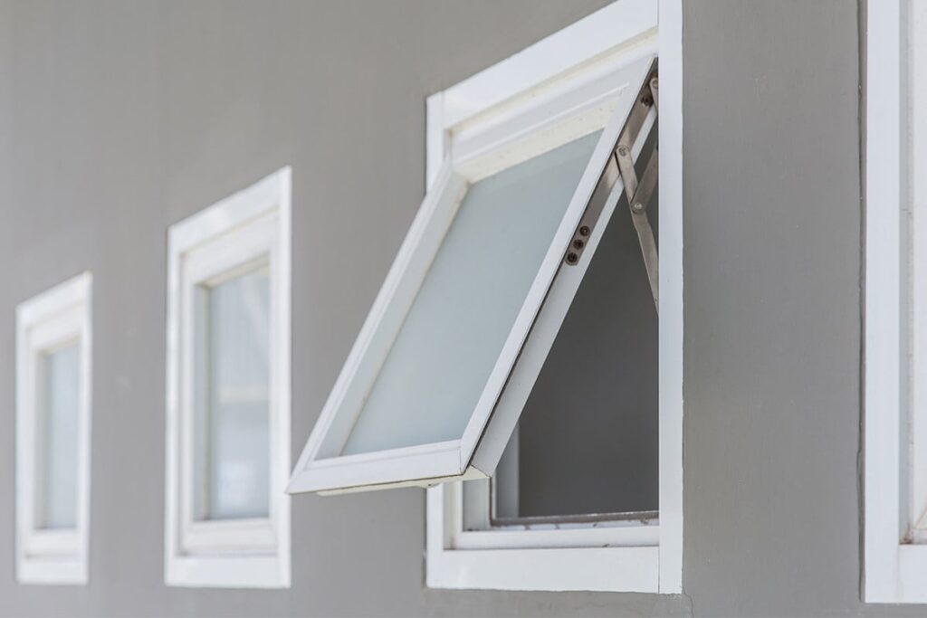 opening windows during winter